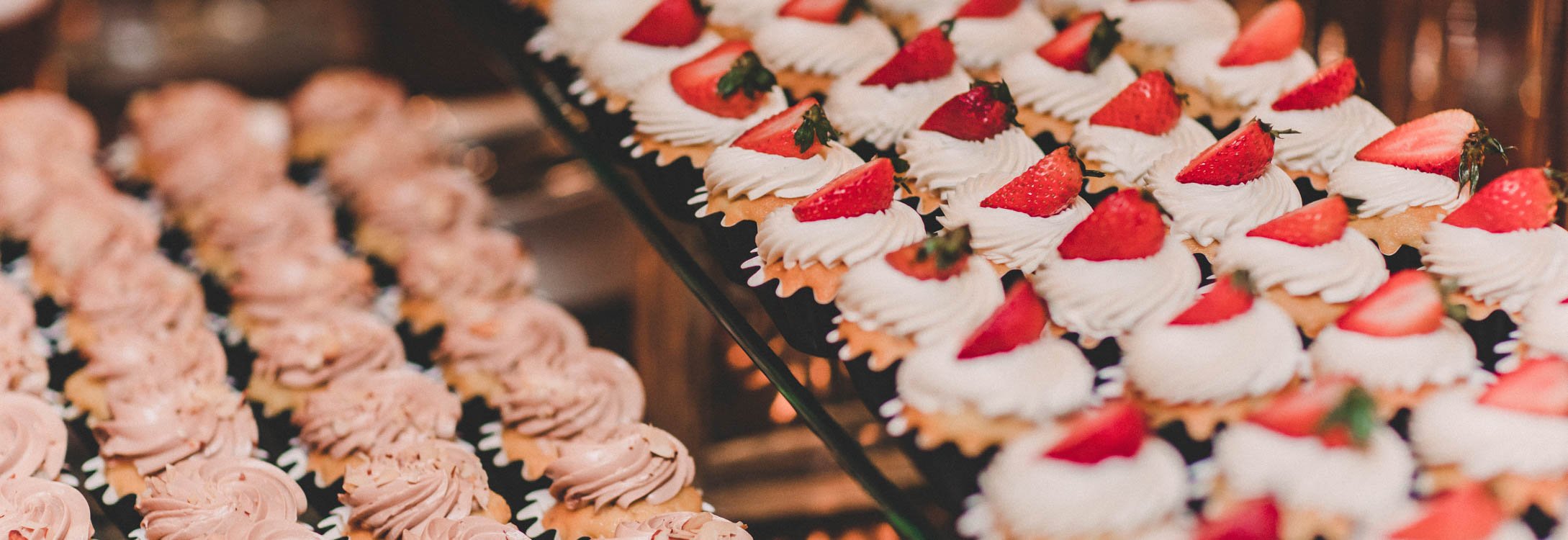 Bella Collina Culinary Desserts Strawberry Cupcakes