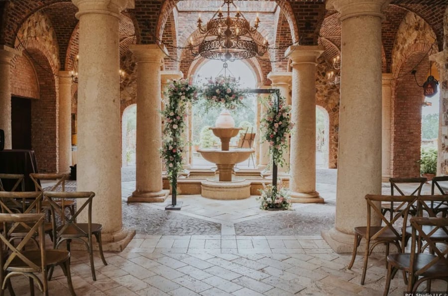 Bella Collina Wedding Setup at the Fountain