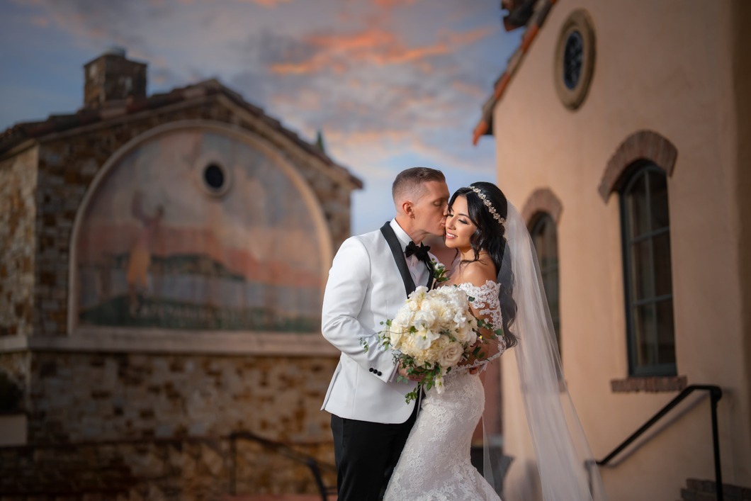 Bride+Groom_Bella_collina_Luxury_wedding (1)-1