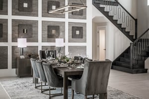 Santa Bella dining room