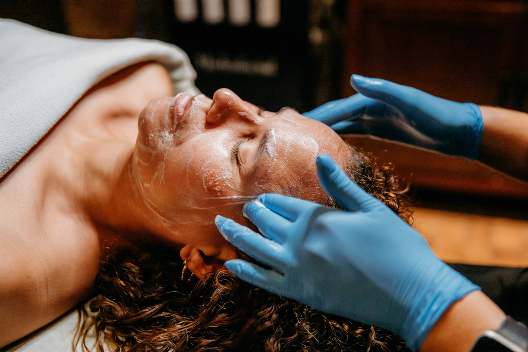 Spa-Antiaging-Facial-16-1